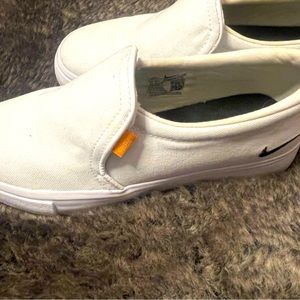 Nine court royal slip on shoe size 6